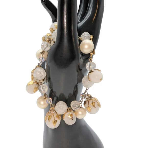 Vintage Deauville 1950s-1960s Faux Pearl Lucite Golden Leaf Bauble Bracelet - Picture 1 of 9